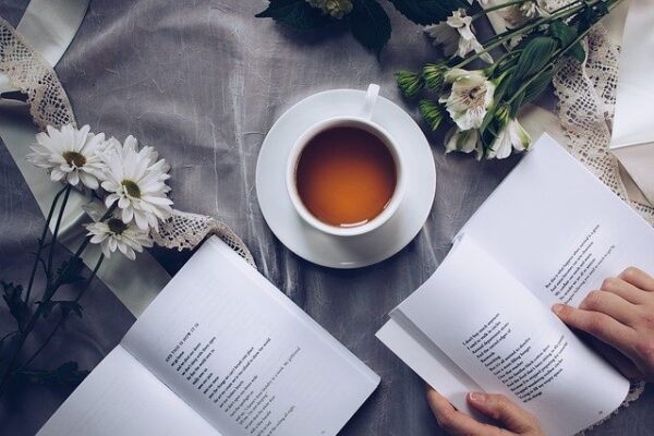 熟読とは?意味や使い方・類義語・対義語を解説 | 国語力アップ.com