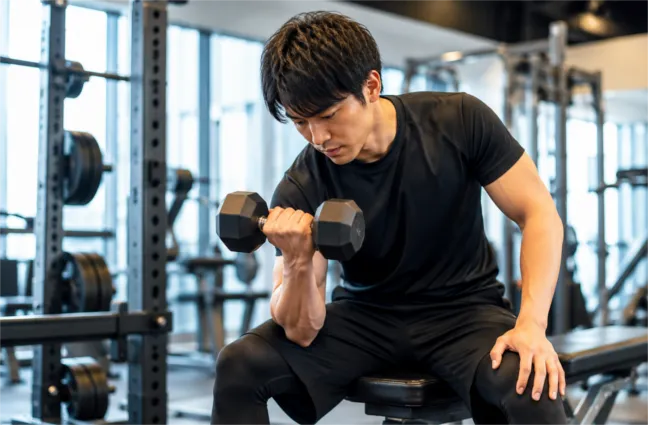 「筋骨隆々」の意味は？語源や使い方・類義語・英語